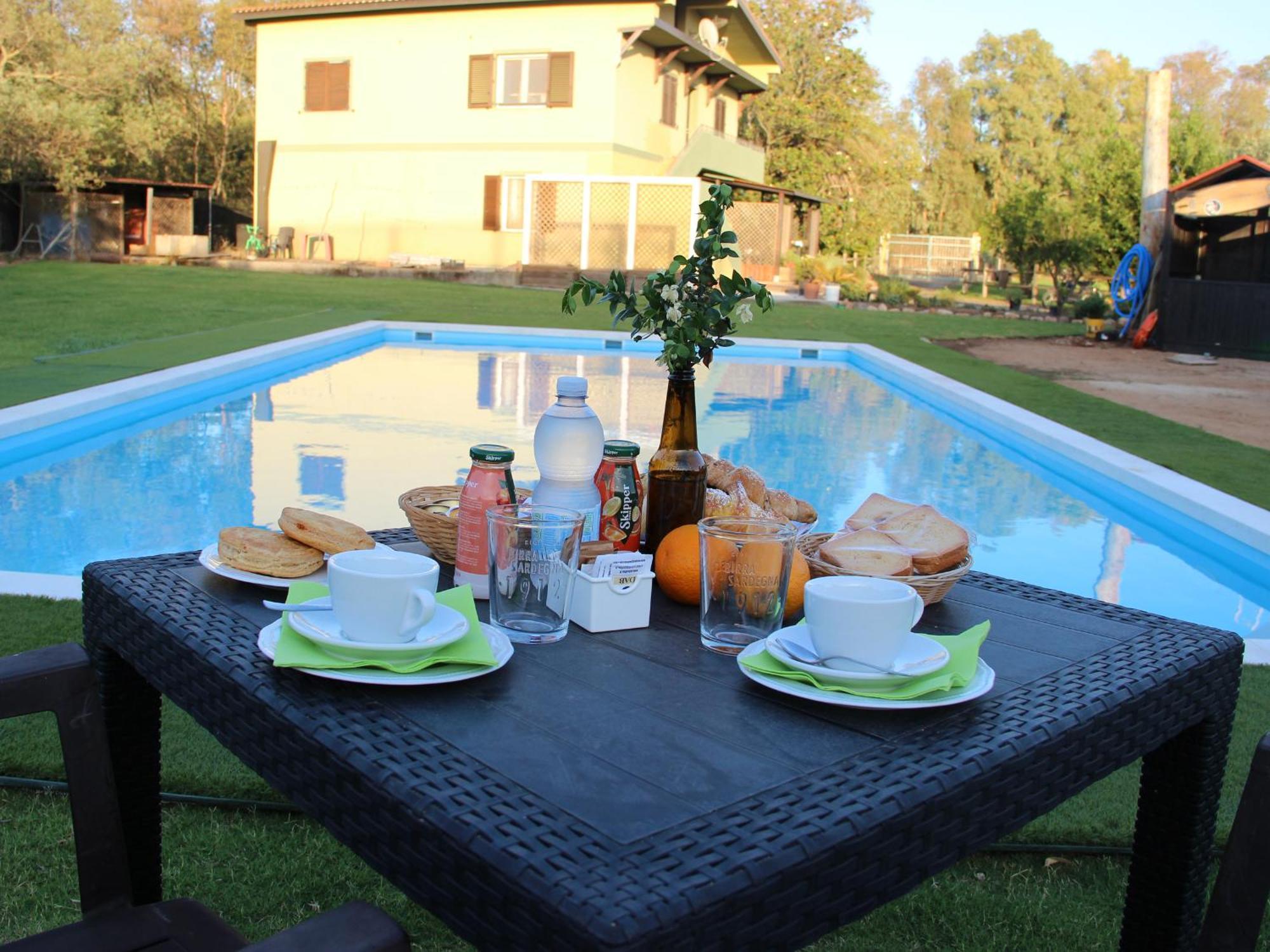 Country & Beach B&B Capoterra Exterior foto